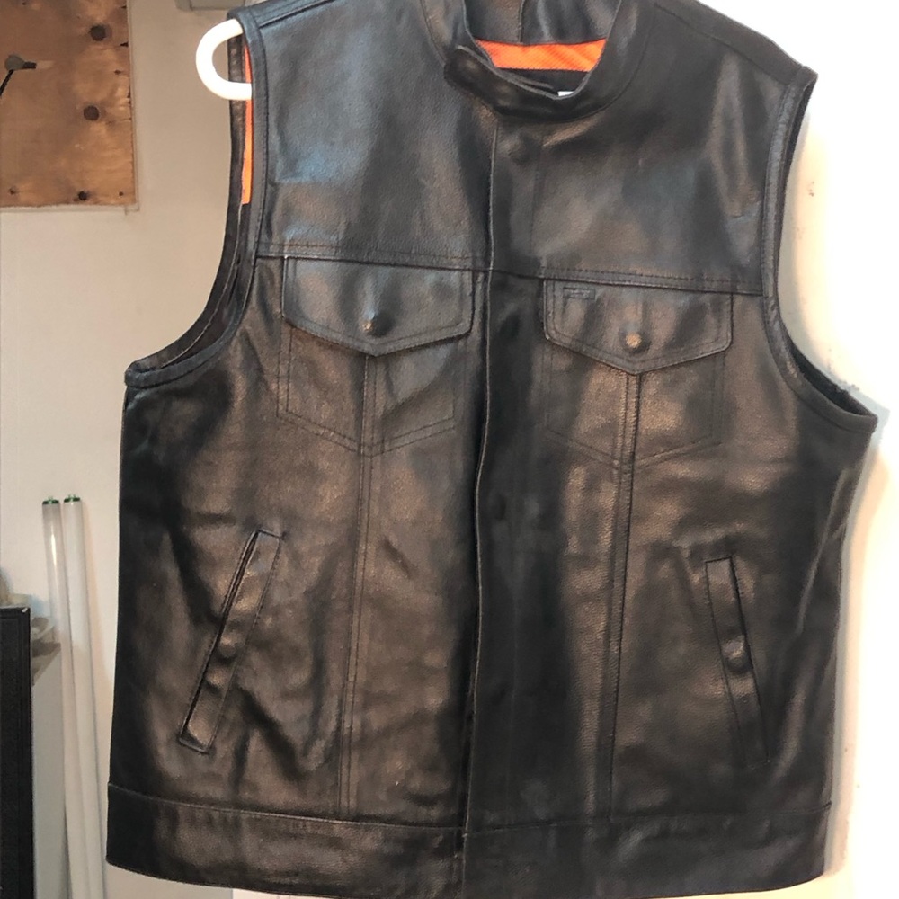 Men's Black Leather Vest